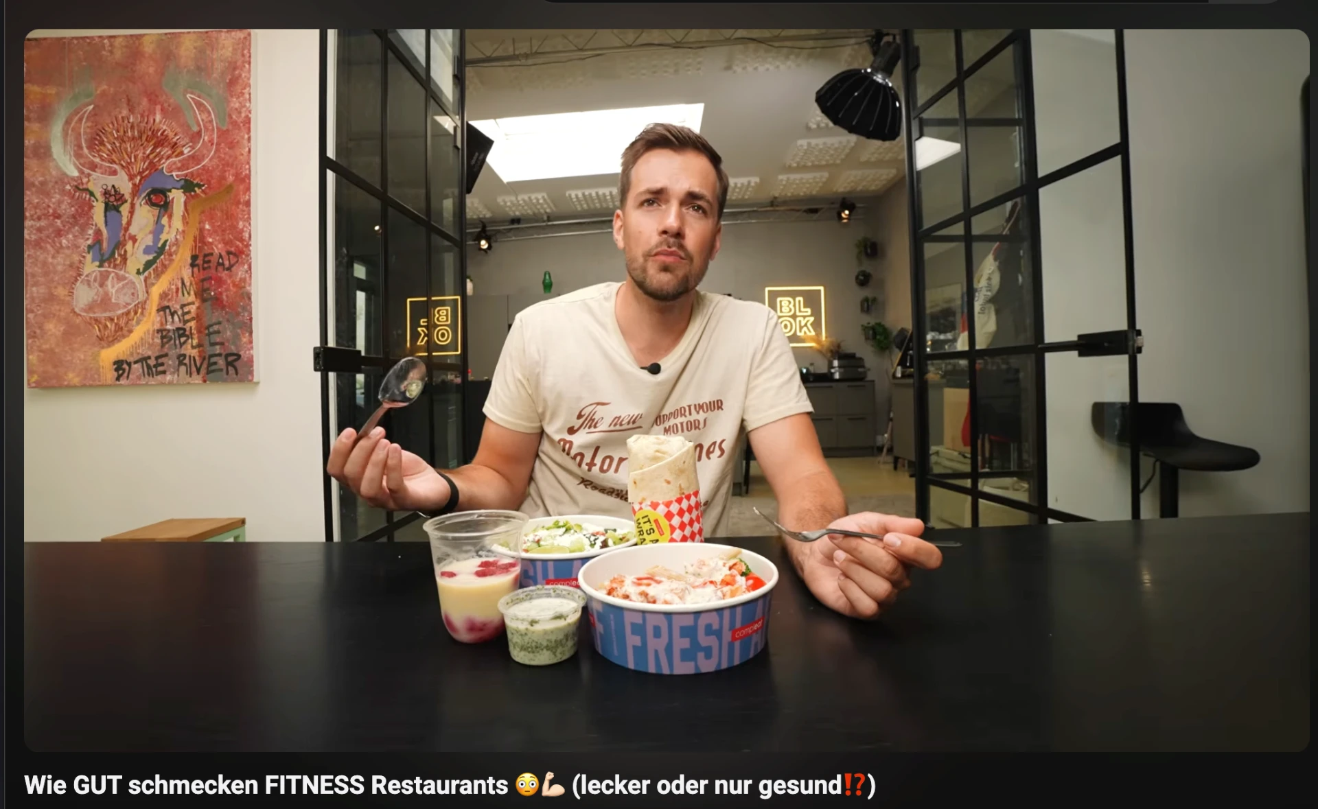 YouTube · MAX